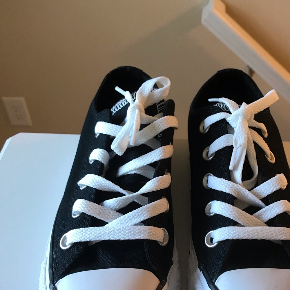 Womens Converse Sneakers